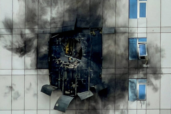 
                Ирану объявлена война с режимом
            